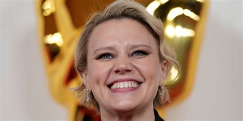 kate mckinnon nude|Kate McKinnon Jokes Shes Been Sending Nudes to Steven。